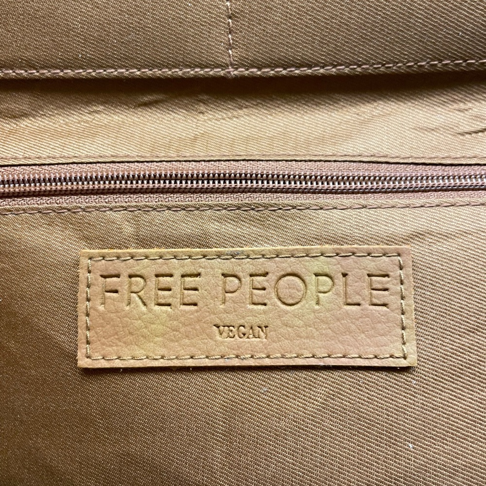 Gorgeous Free People wallet Like New and Clean!!!